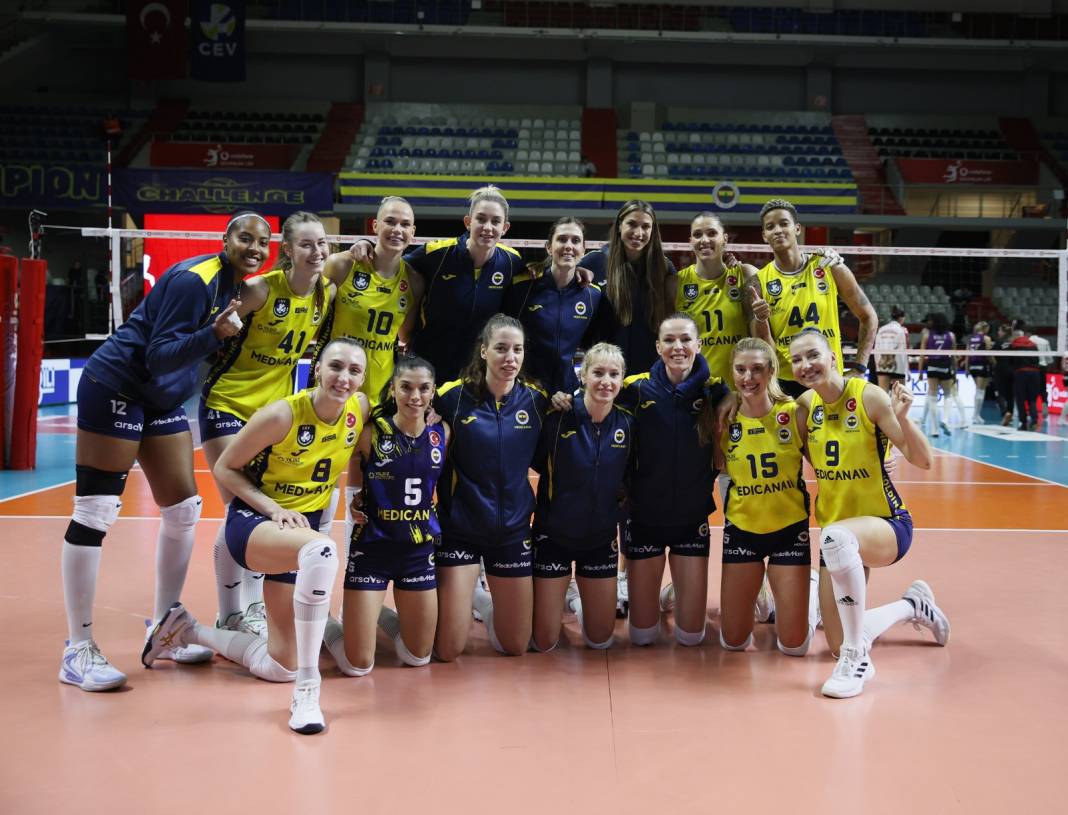 Arina'nın dönüşü muhteşem oldu. Büyüledi Melissa Vargas'ı da geçti 9